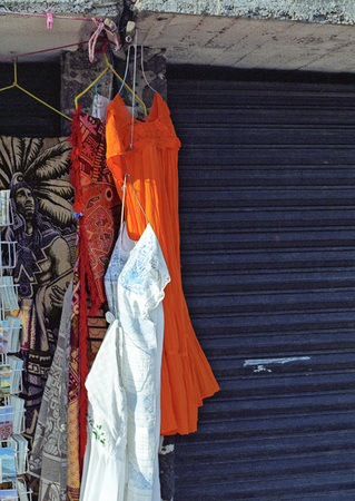 Mexico City : Markets : Dust and Mud - Photography by Dana L. Thomas