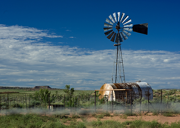 Northern Arizona : Rural Landscapes : Dust and Mud - Photography by Dana L. Thomas