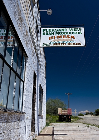Pleasant View, Colorado : Rural Landscapes : Dust and Mud - Photography by Dana L. Thomas