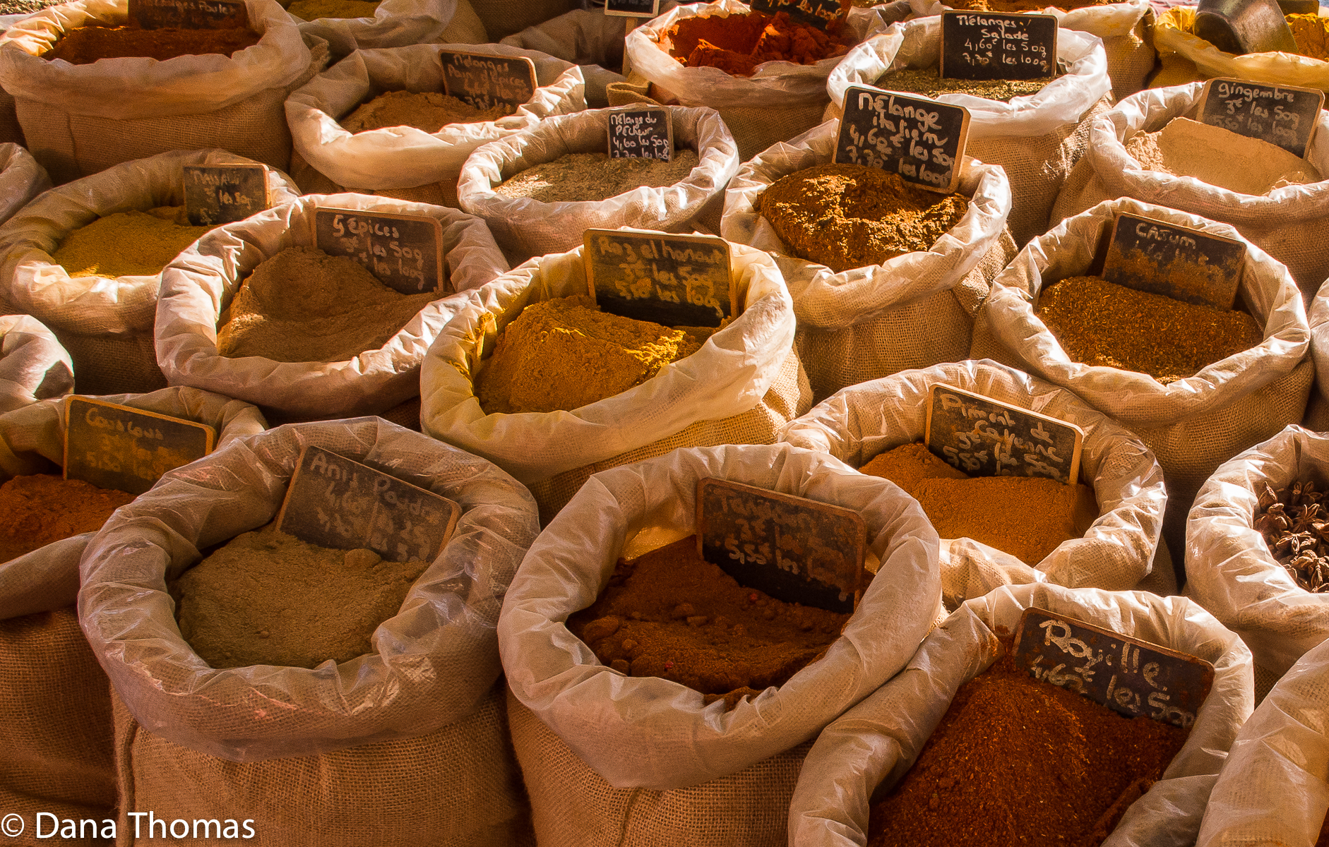 Provence, France : Markets : Dust and Mud - Photography by Dana Thomas