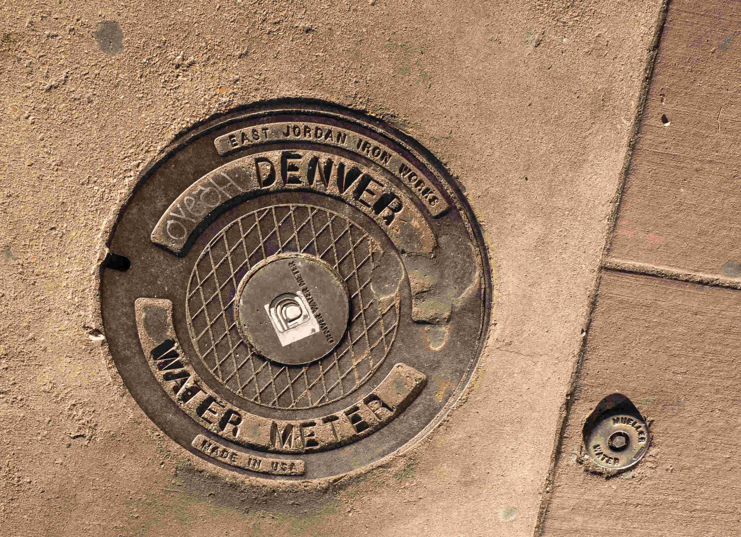 Denver, Colorado : Urban Landscapes : Dust and Mud - Photography by Dana L. Thomas