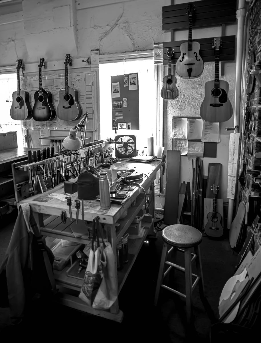 Denver, Colorado : Lutherie : Dust and Mud - Photography by Dana L. Thomas