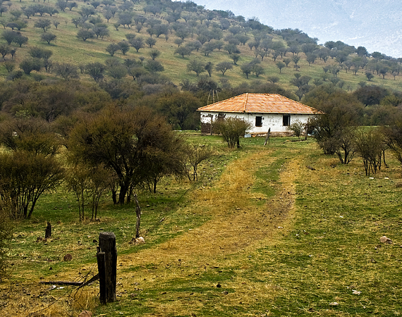 Til Til, Chile : Rural Landscapes : Dust and Mud - Photography by Dana L. Thomas