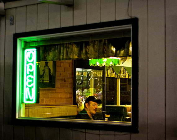 Eugene, Oregon : Through a Window : Dust and Mud - Photography by Dana L. Thomas